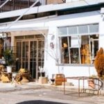 クロイソストリートのリノベーションされた店先の様子